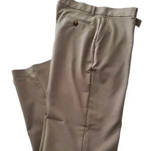 Izod Tan Chinos Flat-Front Classic Cut